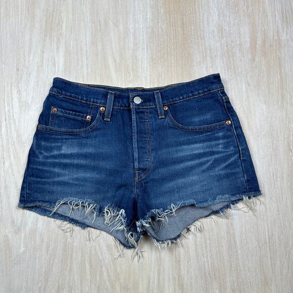 Levi's 501 Button Fly Cut Off Fray Hem High Rise Denim Jean Shorts Women's 26 - Picture 1 of 15